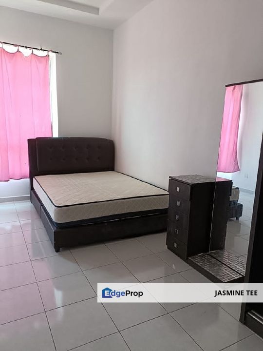 Below nmarket, Easy access to MRR2, Well Maintained unit at D'Suria Condominium, Kuala Lumpur, Ampang