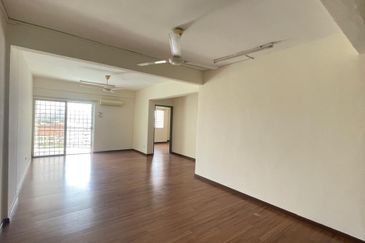 City Garden Palm Villa Condominium