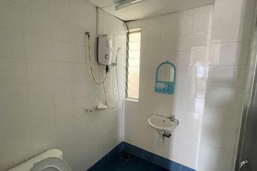 City Garden Palm Villa Condominium