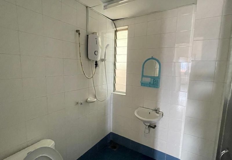 City Garden Palm Villa Condominium