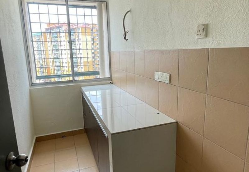 City Garden Palm Villa Condominium