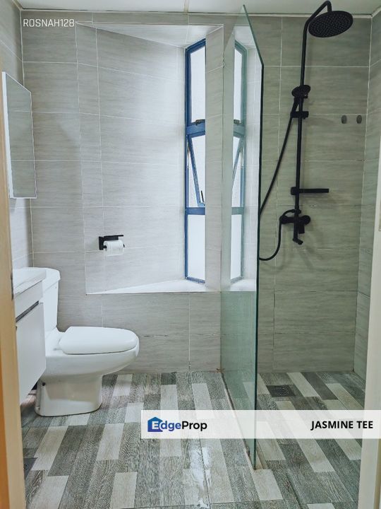 Beautiful Lake View, Quiet area, Selangor, Ampang