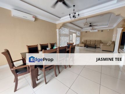 Penthouse, renovated and fitted with quality fixtures and fittings, Selangor, Ampang