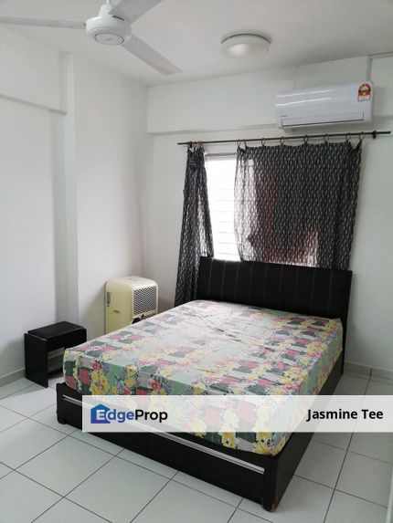 3 Minutes walk to Pandan Indah LRT Station, shops at ground floor at Axis Residence for Rent, Selangor, Ampang