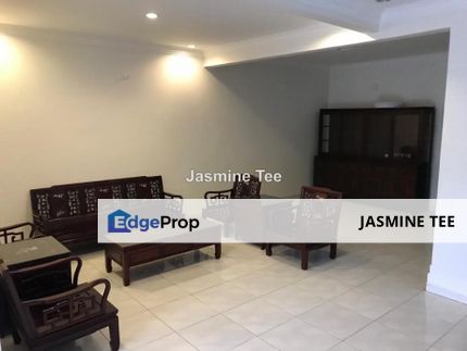 Spacious, well kept house, close to city centre, near to Ampang Point Shopping centre, Kuala Lumpur, Ampang