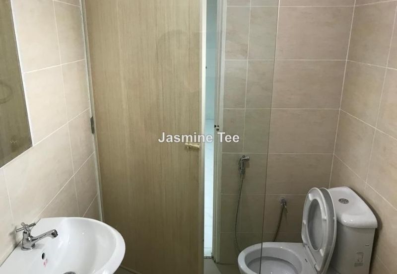 Spacious, well kept house, close to city centre, near to Ampang Point Shopping centre