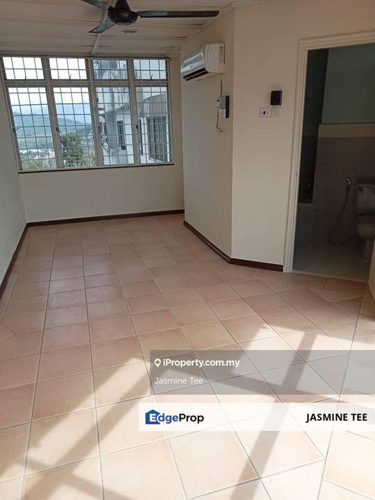 2 Big balconies with beautiful view, Selangor, Ulu Kelang