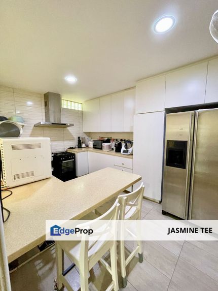 Fresh Air, Quiet Lifestyle with jogging track through the forest., Selangor, Ampang