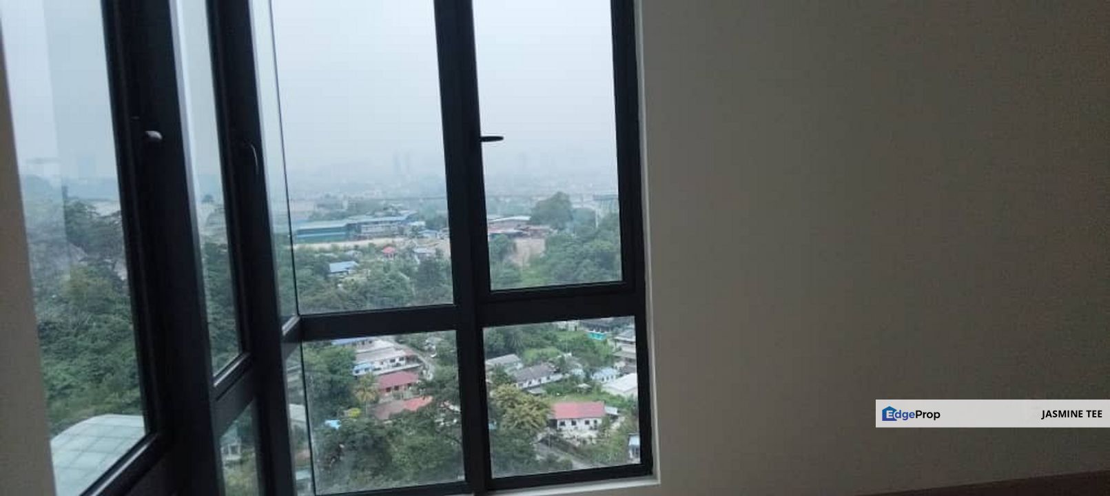 Beautiful mountain view  unit at Brezza Hill condominium for rent, Selangor, Ampang