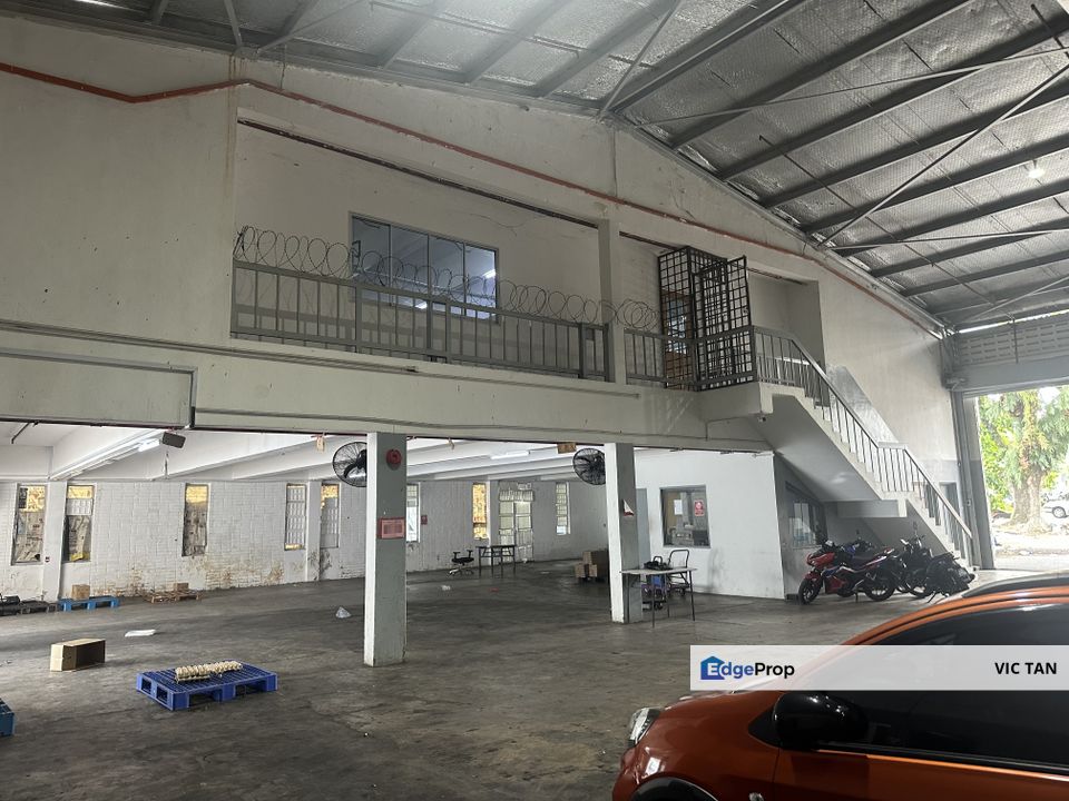 [ Single Store Warehouse ] Jalan 51a, Seskyen 51a, Petaling, Jalan 222, Indusrial area, Puchong , Shah Alam, Selangor, Petaling Jaya