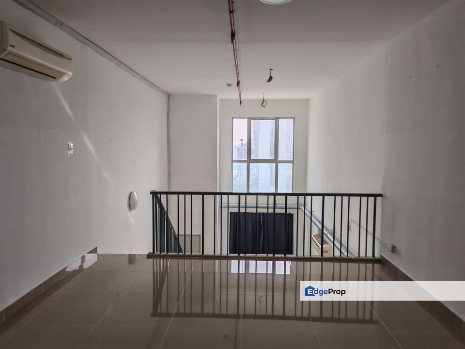 I-SOVO Duplex Office for rent I-CITY Seksyen 7 Maybank HQ Shah Alam , Selangor, Shah Alam
