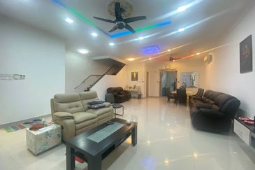 Pentas 2 @ Alam Impian