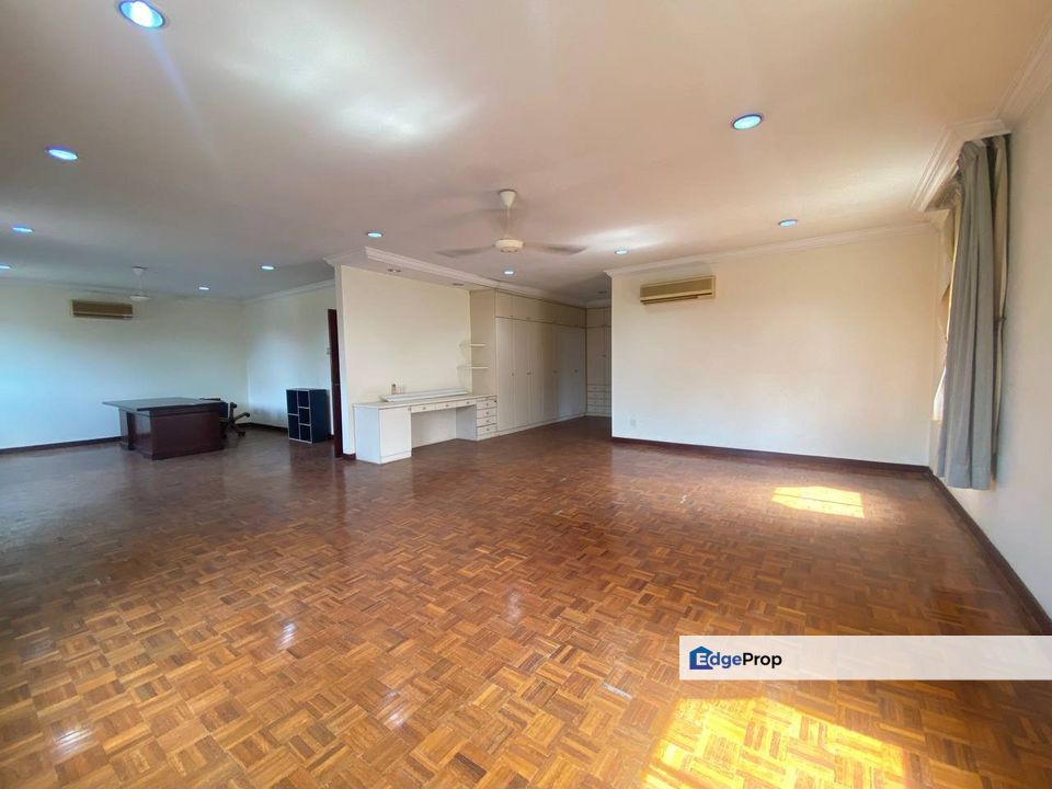 Partial Furnished Glenmarie Courts Sek U1 Shah Alam, Selangor, Glenmarie