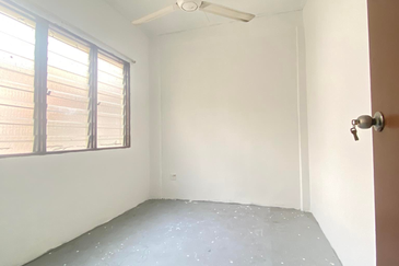 Flat PKNS, Seksyen 7