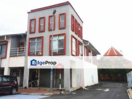 End Lot Shop Facing Main Road Desa Alam Shah Alam, Selangor, Shah Alam