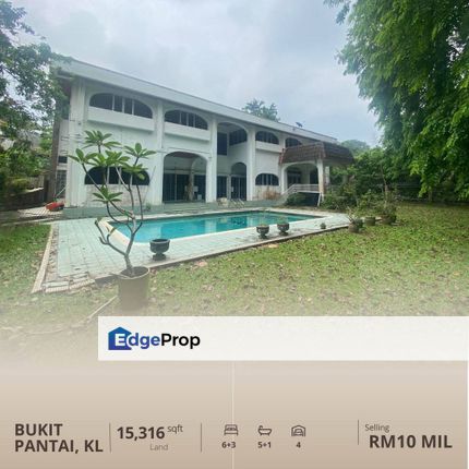 Swimming Pool Bungalow Taman Bukit Pantai Bangsar , Kuala Lumpur, Bangsar