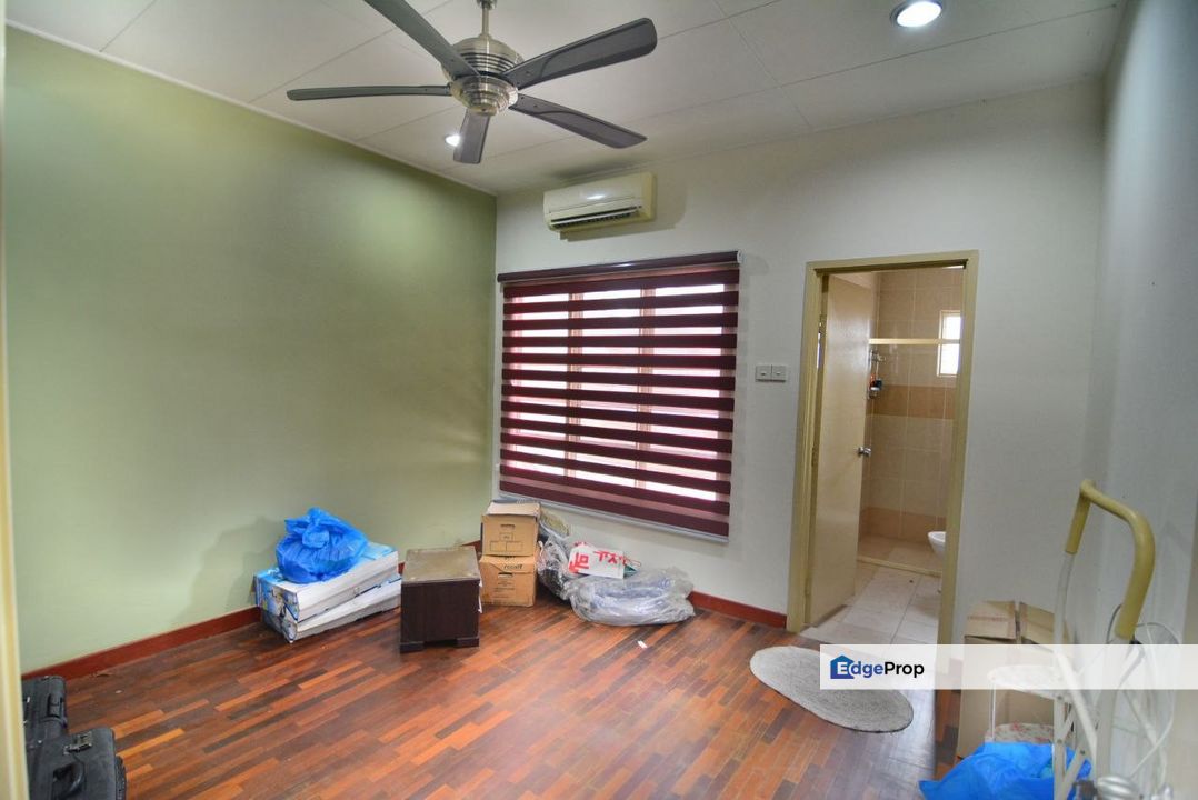 3 sty House Taman Tasik Prima, Puchong, Selangor, Puchong