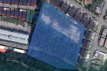 Jalan IKS Simpang Ampat