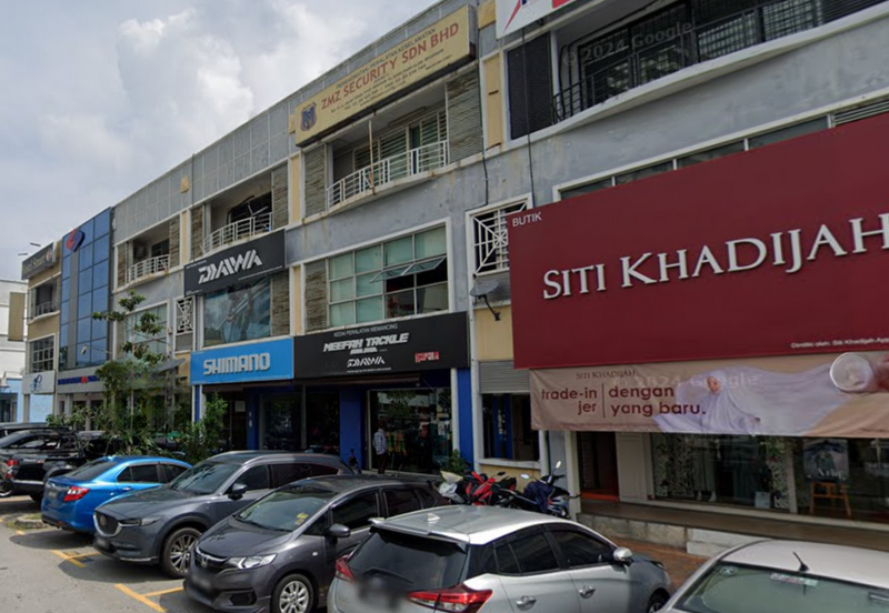 Dataran Otomobil, Seksyen 15