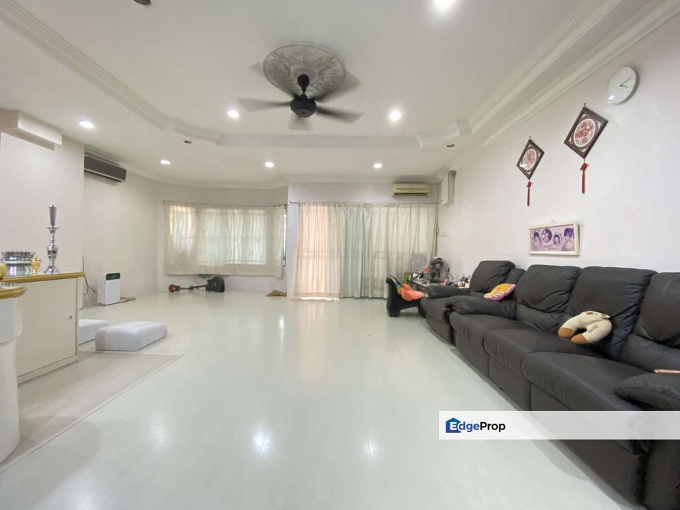 Non Bumi House Section 7 Shah Alam Selangor, Selangor, Shah Alam