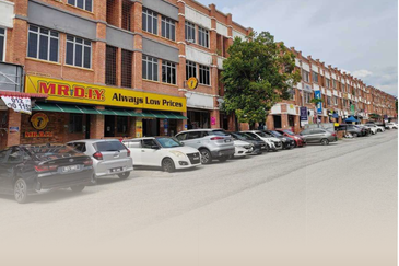 Jalan Pulau Lumut Q U10/Q @ Alam Budiman