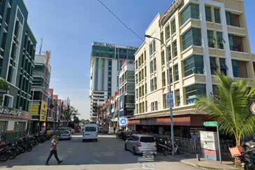 Alam Avenue 2