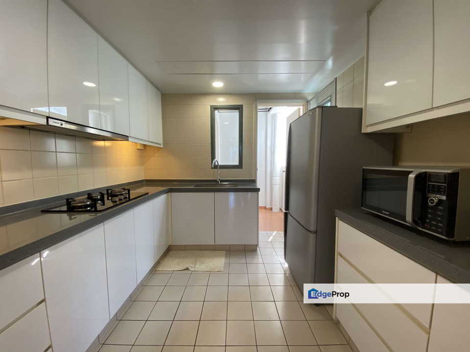 Full Furnish Move In Saujana Villa Saujana Selangor, Selangor, Saujana 