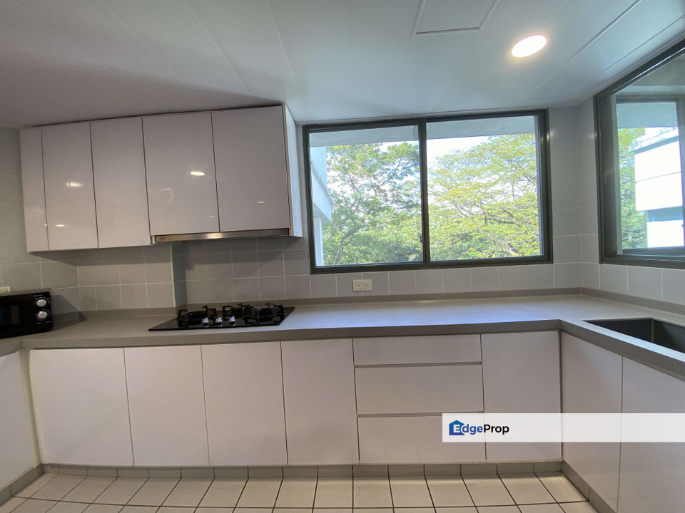 4 Bedrooms Low Density Saujana Villa Saujana Selangor, Selangor, Saujana 