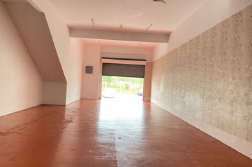 Jalan Pulau Lumut P U10/P @ Alam Budiman