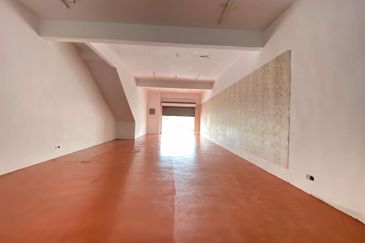 Jalan Pulau Lumut P U10/P @ Alam Budiman