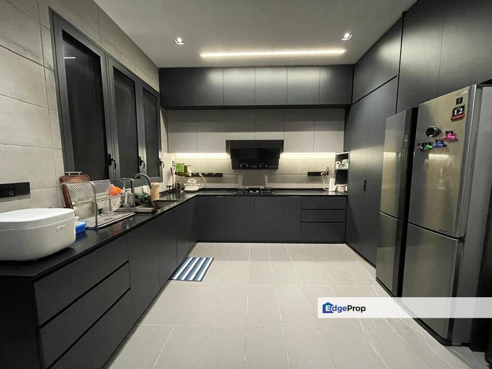 Modern Design Full Furnish Villa 22 Bukit Rimau Shah Alam Selangor, Selangor, Shah Alam