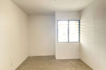 Seri Tanjung Apartment (Rose Court)