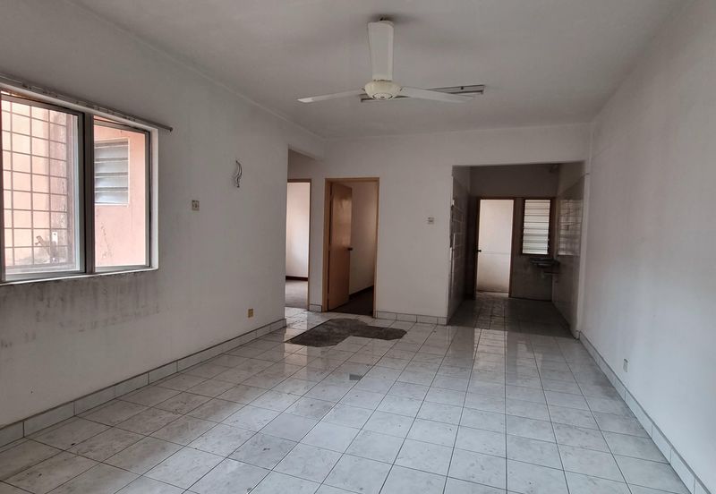 Seri Tanjung Apartment (Rose Court)