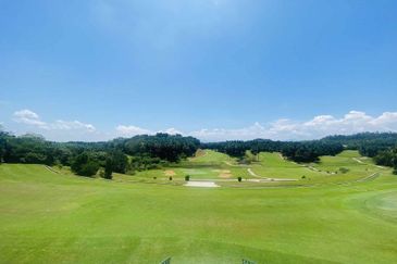 Kelab Golf Bukit Beruntung