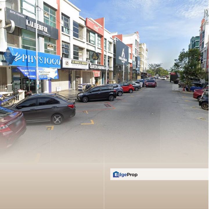 Alam Avenue 2 Seksyen 16 Shah Alam 5% ROI Facing Main Road, Selangor, Shah Alam