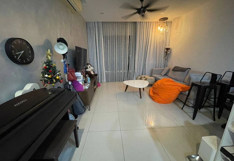 Renai Jelutong Residences