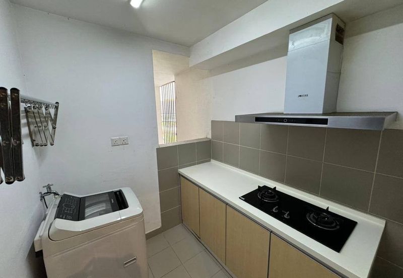 Renai Jelutong Residences