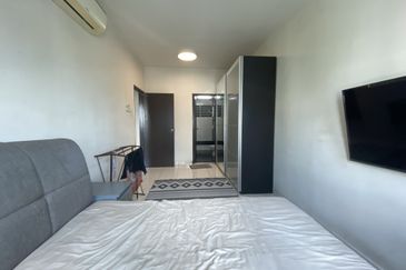 Indah Alam Condominium