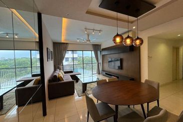 Renai Jelutong Residences