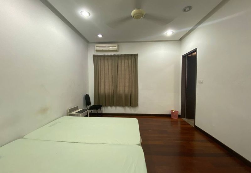 Temasya Sinar Glenmarie Shah Alam End Lot with Gated & Guarded