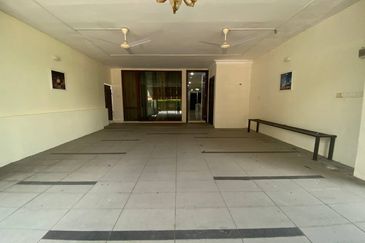 Temasya Sinar Glenmarie Shah Alam End Lot with Gated & Guarded