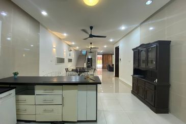 Temasya Sinar Glenmarie Shah Alam End Lot with Gated & Guarded