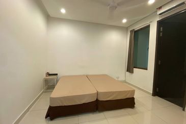 Temasya Sinar Glenmarie Shah Alam End Lot with Gated & Guarded