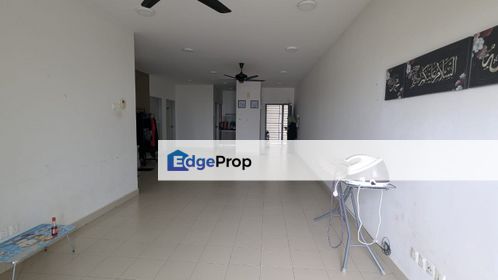 Residensi Alami Seksyen 13 Shah Alam Partial Furnish with 3 Bedrooms, Selangor, Shah Alam