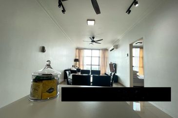 Vista Alam Serviced Apartment