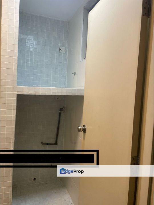 Vista Alam Service Apartment Seksyen 14 Shah Alam Walking Distance Dwi Emas International School Nearby New LRT 3 Station Sek 14 Shah Alam, Selangor, Shah Alam