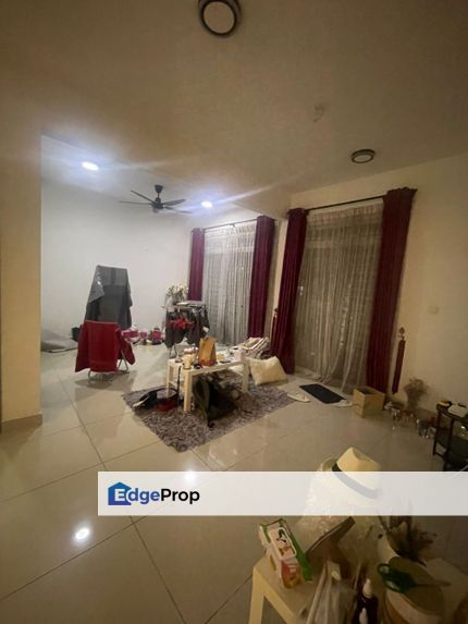 V-Residensi 2 Seksyen 22 Shah Alam FULL FURNISH with 2 Carparks, Selangor, Shah Alam