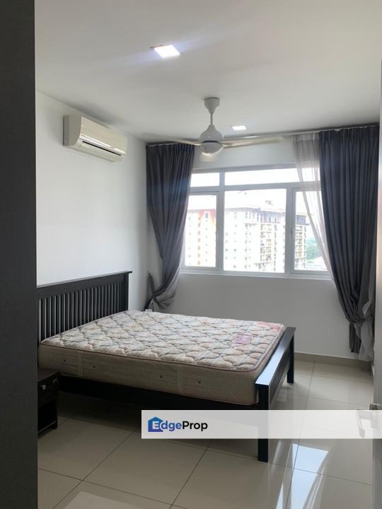 V-Residensi 2 Seksyen 22 Shah Alam FULL FURNISH with 2 Carparks, Selangor, Shah Alam