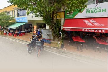 HiCom-Glenmarie Industrial Park