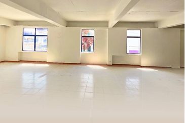 HiCom-Glenmarie Industrial Park